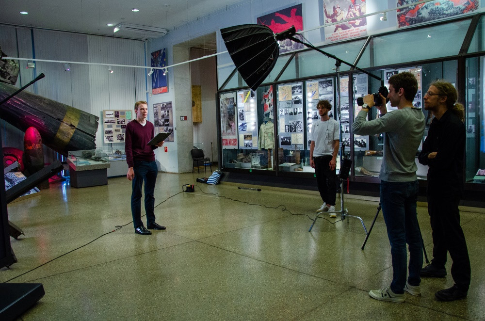 Истории из закулисья Сериал «Посмотрим»